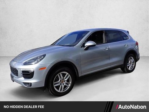 Used 2015 Porsche Cayenne Diesel w/ Premium Plus Package AWD/4WD image 1