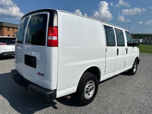 Used 2020 GMC Savana 2500 w/ Driver Convenience Package RWD image 7