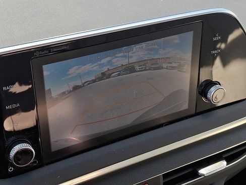 Certified 2022 Hyundai Sonata SEL image 17