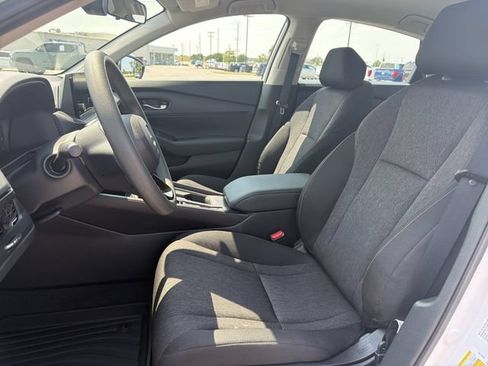 Used 2025 Honda Accord LX image 13