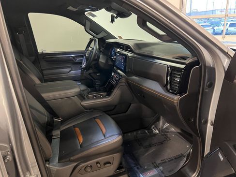 Used 2023 GMC Sierra 1500 AT4 w/ AT4 Premium Package image 38