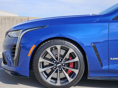 Used 2023 Cadillac CT4 V Blackwing w/ Technology Package image 13