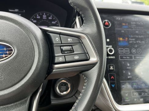 Used 2023 Subaru Outback Premium AWD/4WD image 18