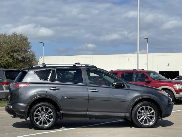 Used 2017 Toyota RAV4 Limited FWD image 3
