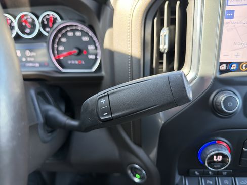 Used 2022 Chevrolet Silverado 1500 LTZ image 26