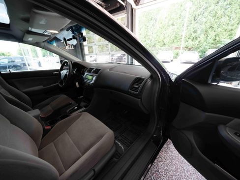 Used 2007 Honda Accord EX image 25