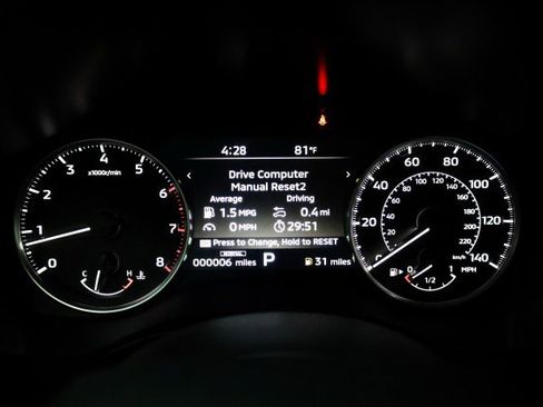 New 2025 Mitsubishi Outlander SE image 11