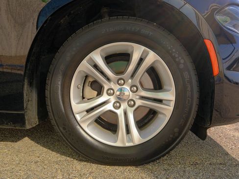 Used 2023 Dodge Charger SXT image 41