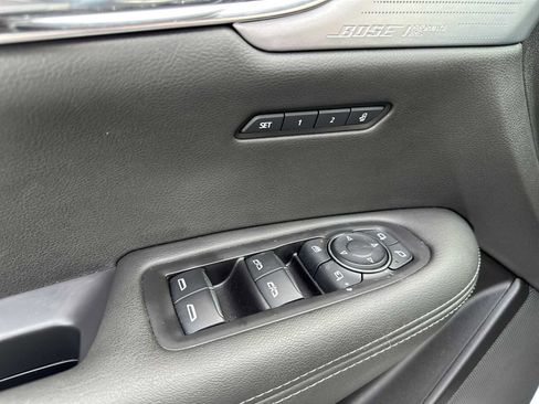 Used 2020 Cadillac XT6 Premium Luxury image 22