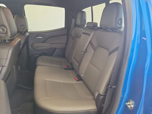 Used 2023 Chevrolet Colorado ZR2 w/ ZR2 Convenience Package III AWD/4WD image 12