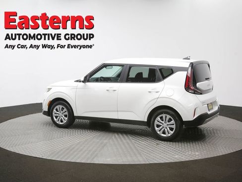 Used 2025 Kia Soul LX FWD image 62