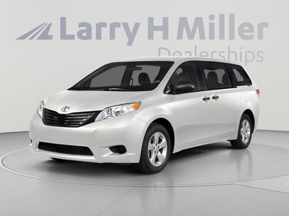 Used 2014 Toyota Sienna LE