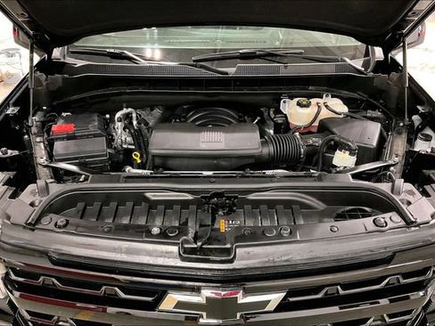 Used 2024 Chevrolet Silverado 1500 RST w/ Redline Edition image 10
