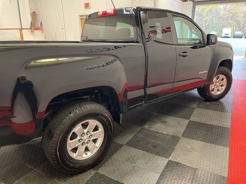 Used 2016 GMC Canyon W/T w/ Convenience Package image 9