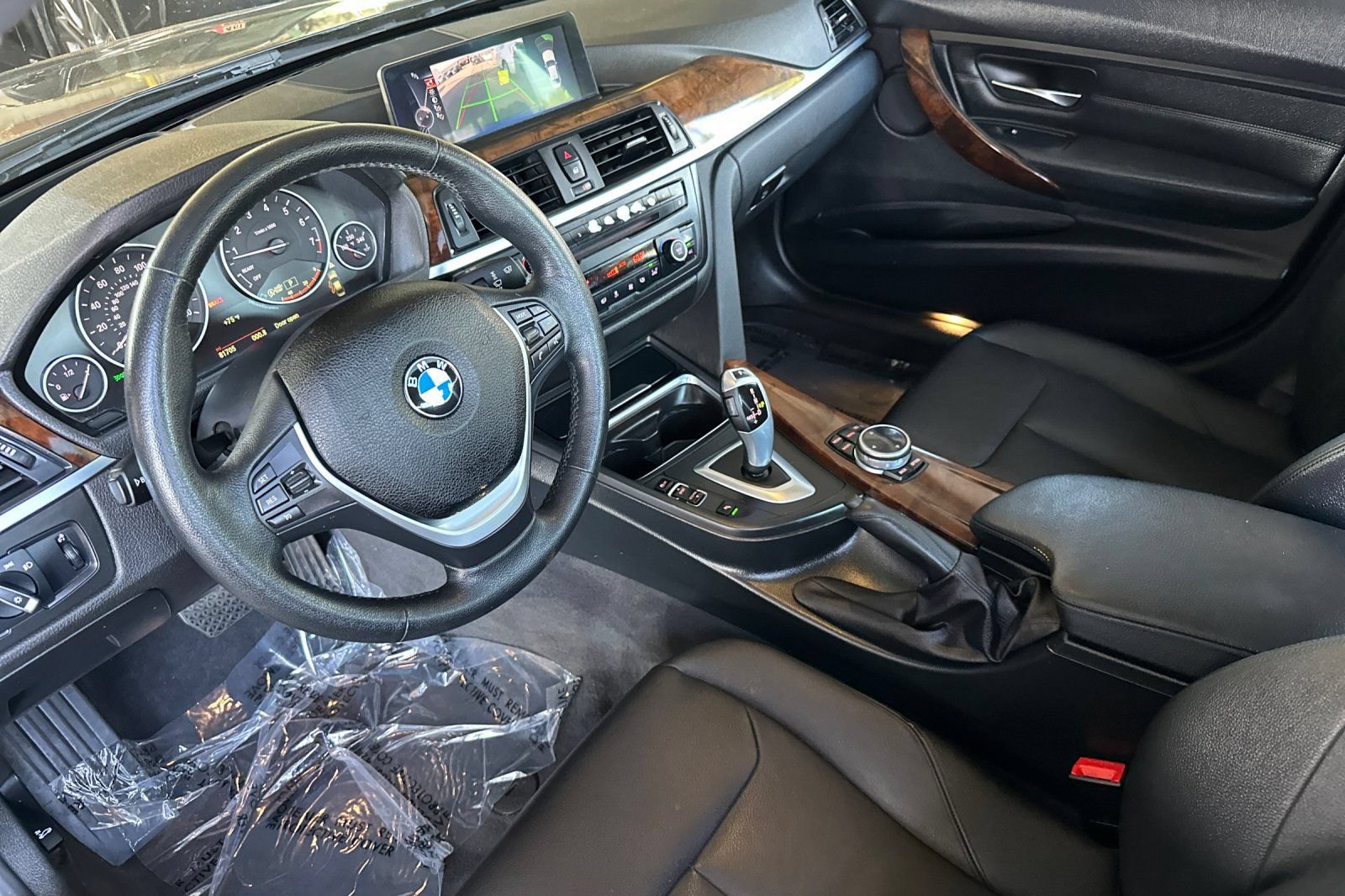 Used 2015 BMW 335i xDrive Sedan AWD/4WD image 10