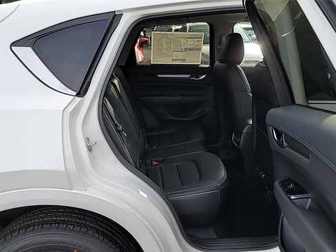 New 2025 MAZDA CX-5 AWD 2.5 S w/ Preferred Package image 12
