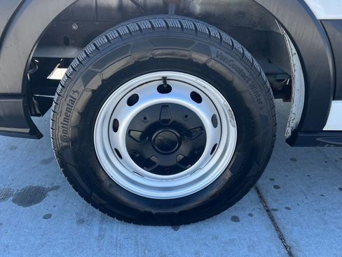 Used 2019 Ford Transit 250 250 3dr LWB Low Roof Cargo Van image 22