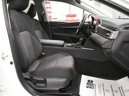 Certified 2025 Toyota Camry LE image 24