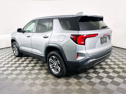 Used 2025 GMC Terrain Elevation AWD/4WD image 5