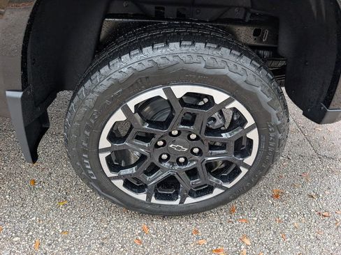 New 2026 Chevrolet Colorado Z71 w/ Technology Package image 11