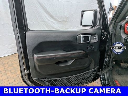 Used 2018 Jeep Wrangler Unlimited Rubicon w/ Dual Top Group image 18