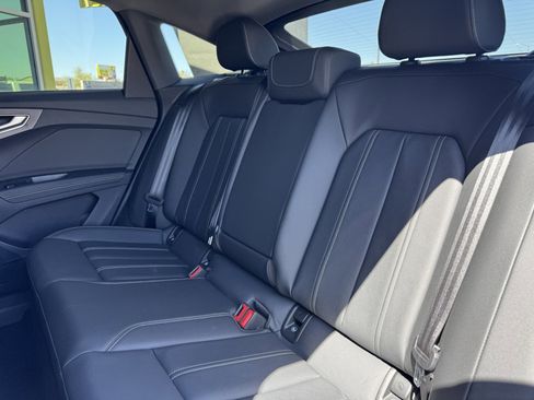 Used 2023 Audi Q4 e-tron Premium Plus w/ Premium Plus image 38