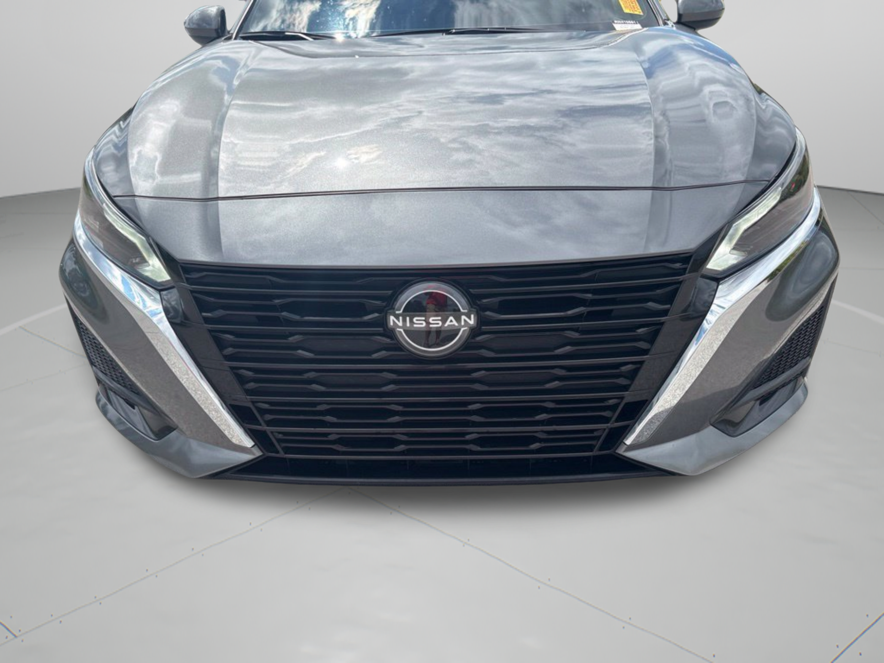 Used 2024 Nissan Altima 2.5 SV w/ SV Premium Package FWD image 29