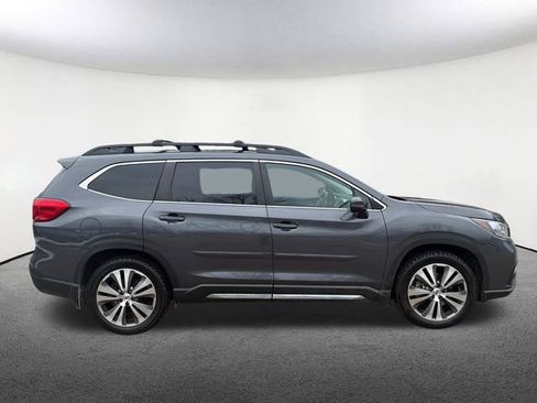 Certified 2022 Subaru Ascent Limited w/ Technology Package AWD/4WD image 17
