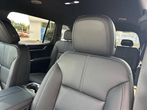 New 2026 GMC Acadia Elevation w/ Elevation Premium Package FWD image 28