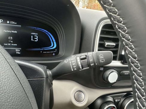 New 2026 Hyundai Venue SEL image 26