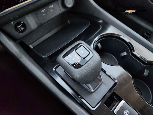 Used 2024 Nissan Rogue SV image 20