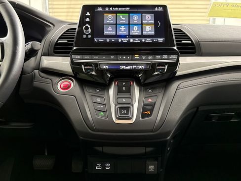 Used 2025 Honda Odyssey EX-L image 18