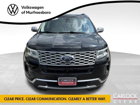 Used 2018 Ford Explorer Platinum AWD/4WD image 3