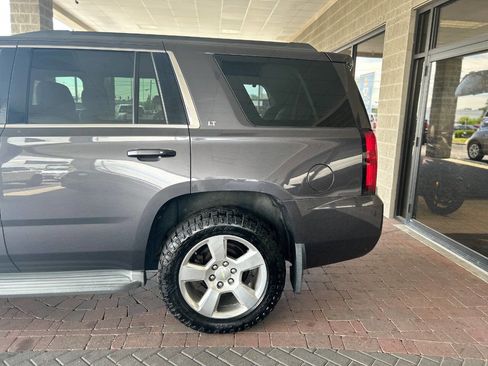 Used 2015 Chevrolet Tahoe LT w/ Luxury Package AWD/4WD image 4