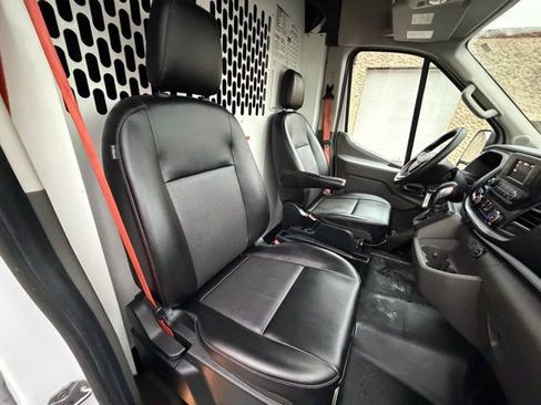 Used 2020 Ford Transit 150 Medium Roof w/ Load Area Protection Package image 28