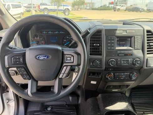 Used 2017 Ford F250 XL w/ Power Equipment Group AWD/4WD image 13