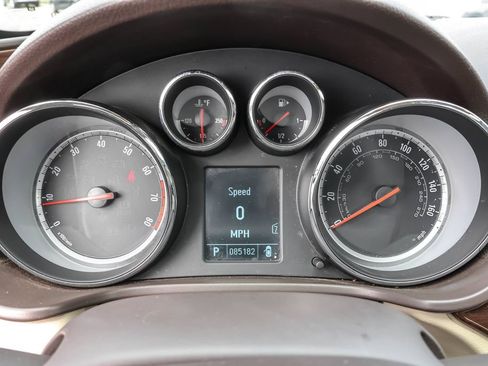 Used 2011 Buick Regal CXL Turbo w/ TO7 Preferred Equipment Group FWD image 22