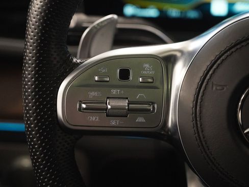 Certified 2021 Mercedes-Benz GLS 63 AMG 4MATIC image 18