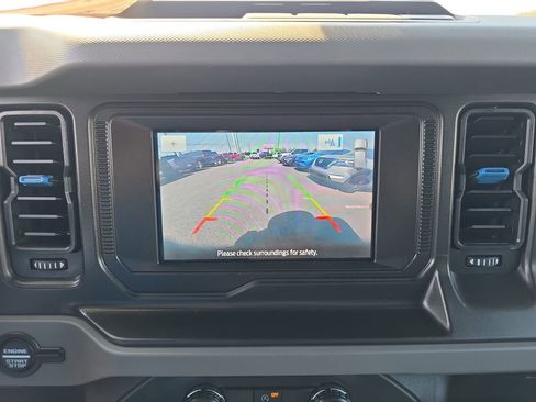 Used 2023 Ford Bronco Black Diamond AWD/4WD image 25