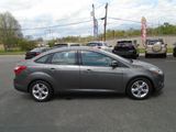 Used 2014 Ford Focus SE image 3