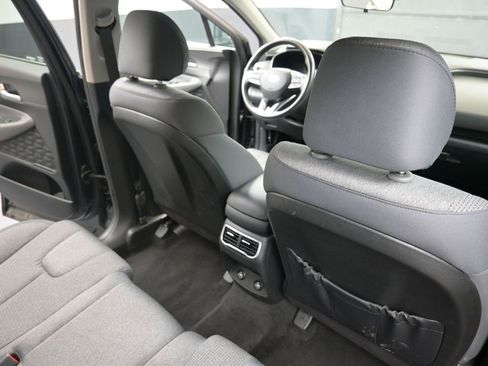 Used 2023 Hyundai Santa Fe SEL image 15