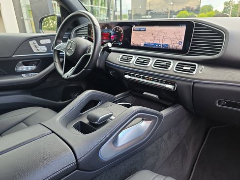 Certified 2025 Mercedes-Benz GLE 350 4MATIC image 18