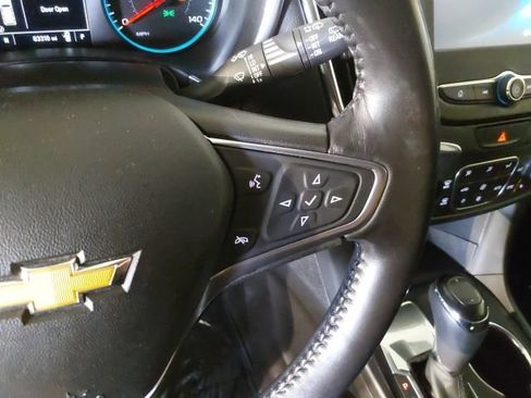 Used 2018 Chevrolet Equinox LT FWD image 28