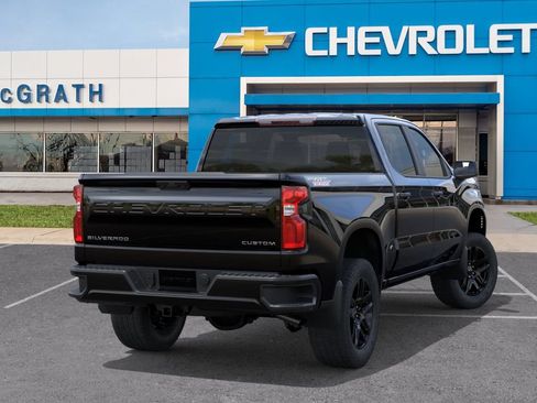 New 2026 Chevrolet Silverado 1500 Custom Trail Boss AWD/4WD image 5