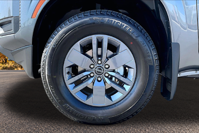 New 2027 Nissan Frontier SV RWD image 12