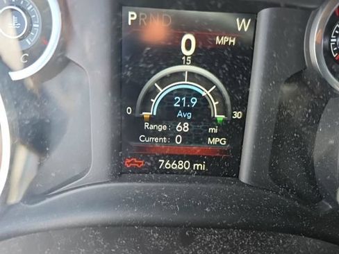 Used 2022 RAM 2500 Big Horn AWD/4WD image 9