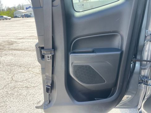 Used 2022 Chevrolet Colorado LT w/ Fleet Safety Package RWD image 18