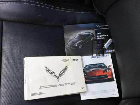 Used 2015 Chevrolet Corvette Stingray Coupe image 41