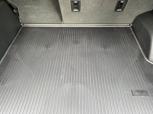 New 2026 GMC Terrain Elevation w/ Black Edition image 12