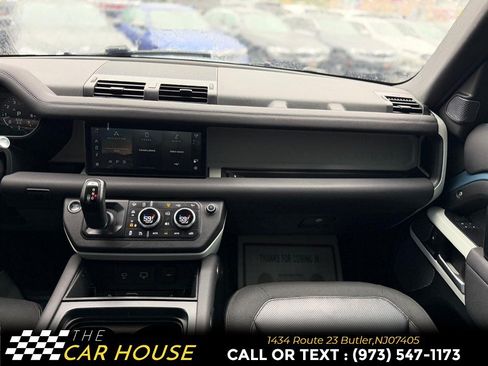 Used 2020 Land Rover Defender 110 SE AWD/4WD image 28